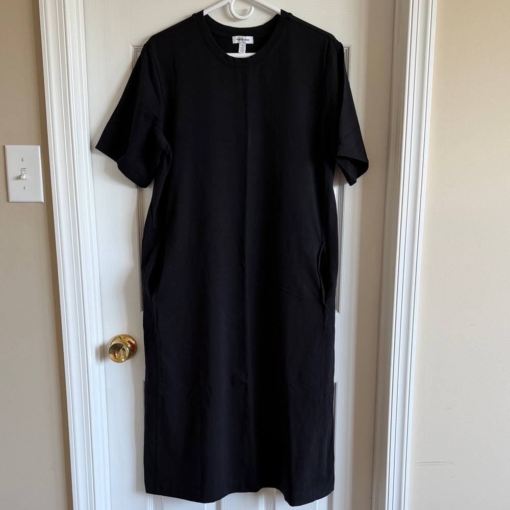 Nordstrom Black Short-Sleeve Midi Shift Dress